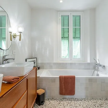 Holiday Residence In Nice *